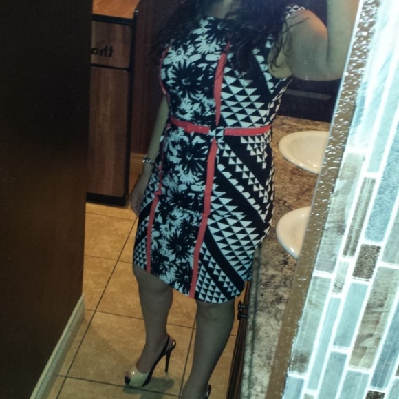 Dresses & Skirts - Nice dress